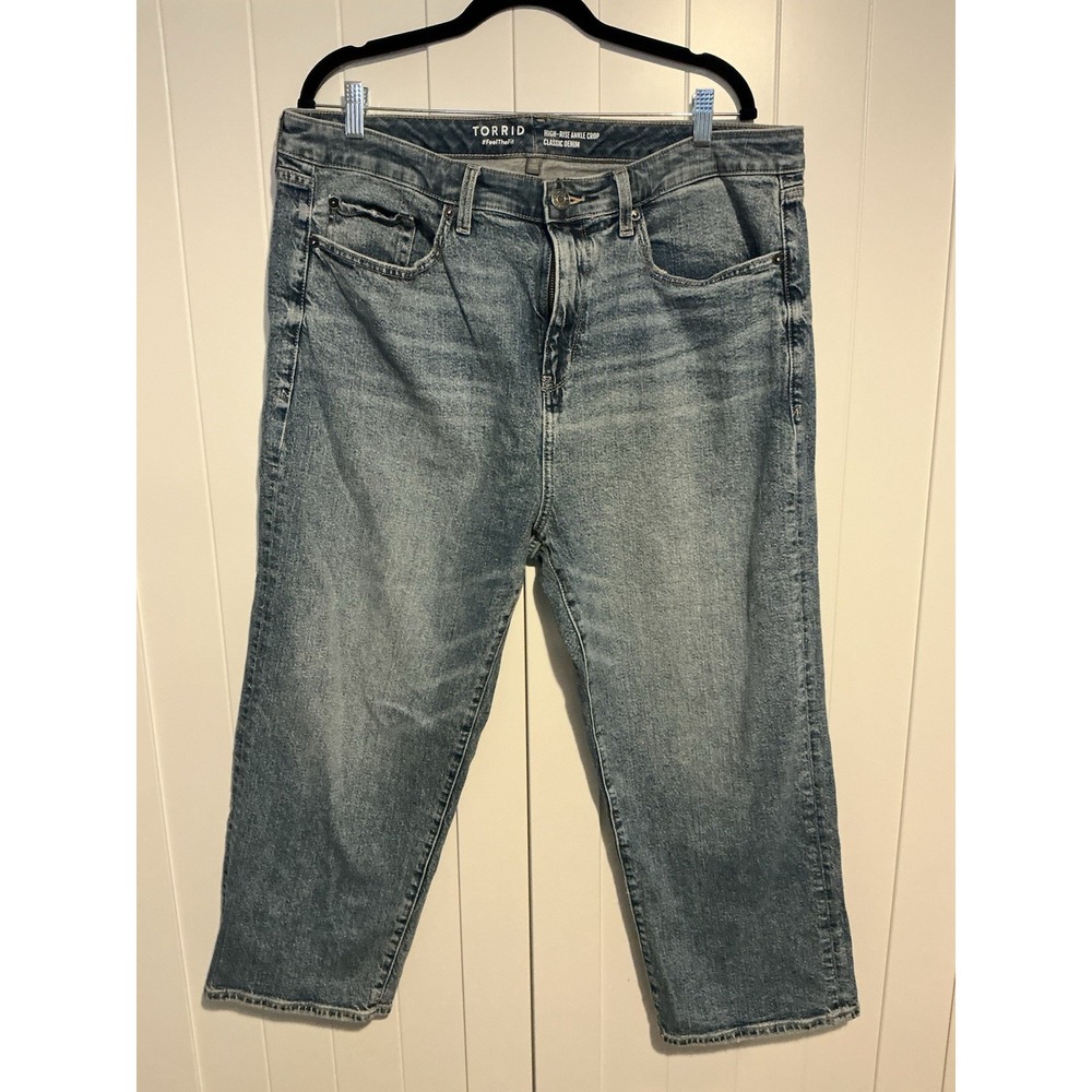 Torrid Women's Size 18‎ High-Rise Ankle Crop Jeans Medium Wash Stretch